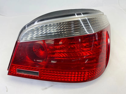 04-07 BMW 530I E60 SEDAN REAR RIGHT PASSENGER SIDE TAIL LIGHT LAMP 7165740 OEM