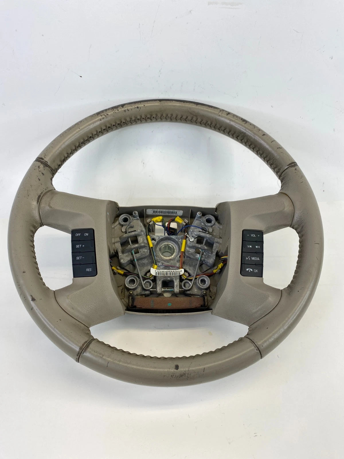 2009-2012 FORD ESCAPE STEERING WHEEL W/ PHONE AUDIO & CRUISE CONTROL SWITCH OEM