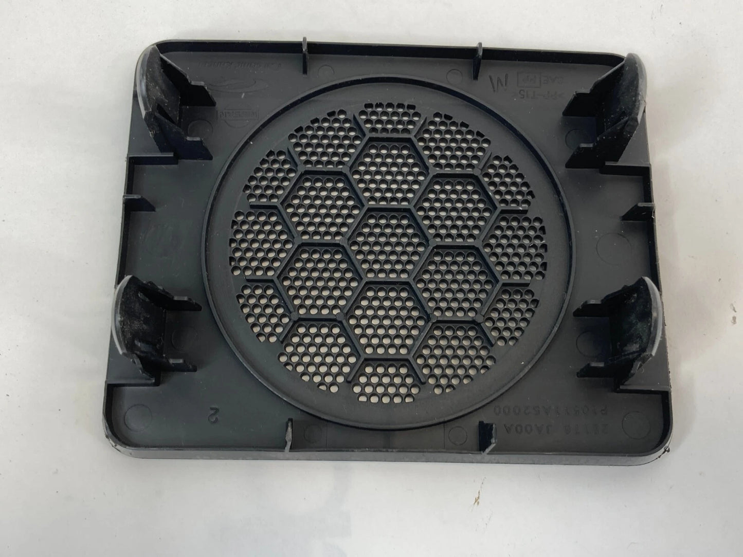 2007-2013 NISSAN ALTIMA FR DASH CENTER SPEAKER GRILLE COVER TRIM 28176-JA00A OEM