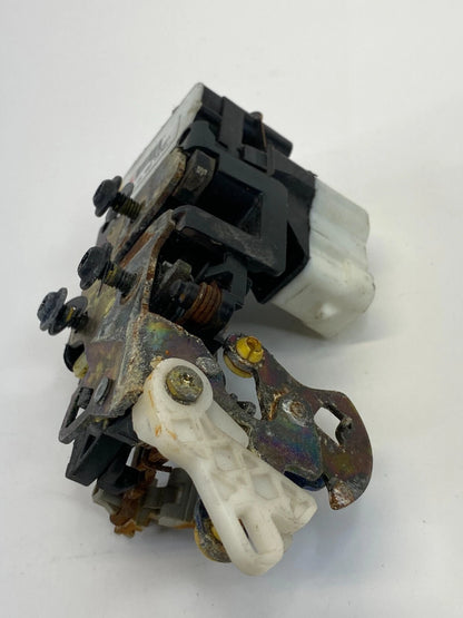 2000-2005 CADILLAC DEVILLE SEDAN REAR LEFT SIDE DOOR LOCK LATCH 16637781