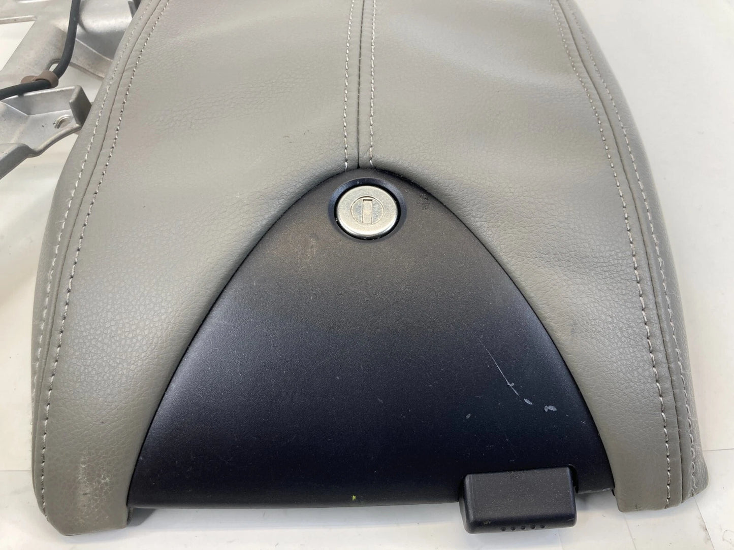 10-12 ACURA RDX CENTER CONSOLE LID ARMREST ARM REST TOP LID COVER W/HINGE OEM