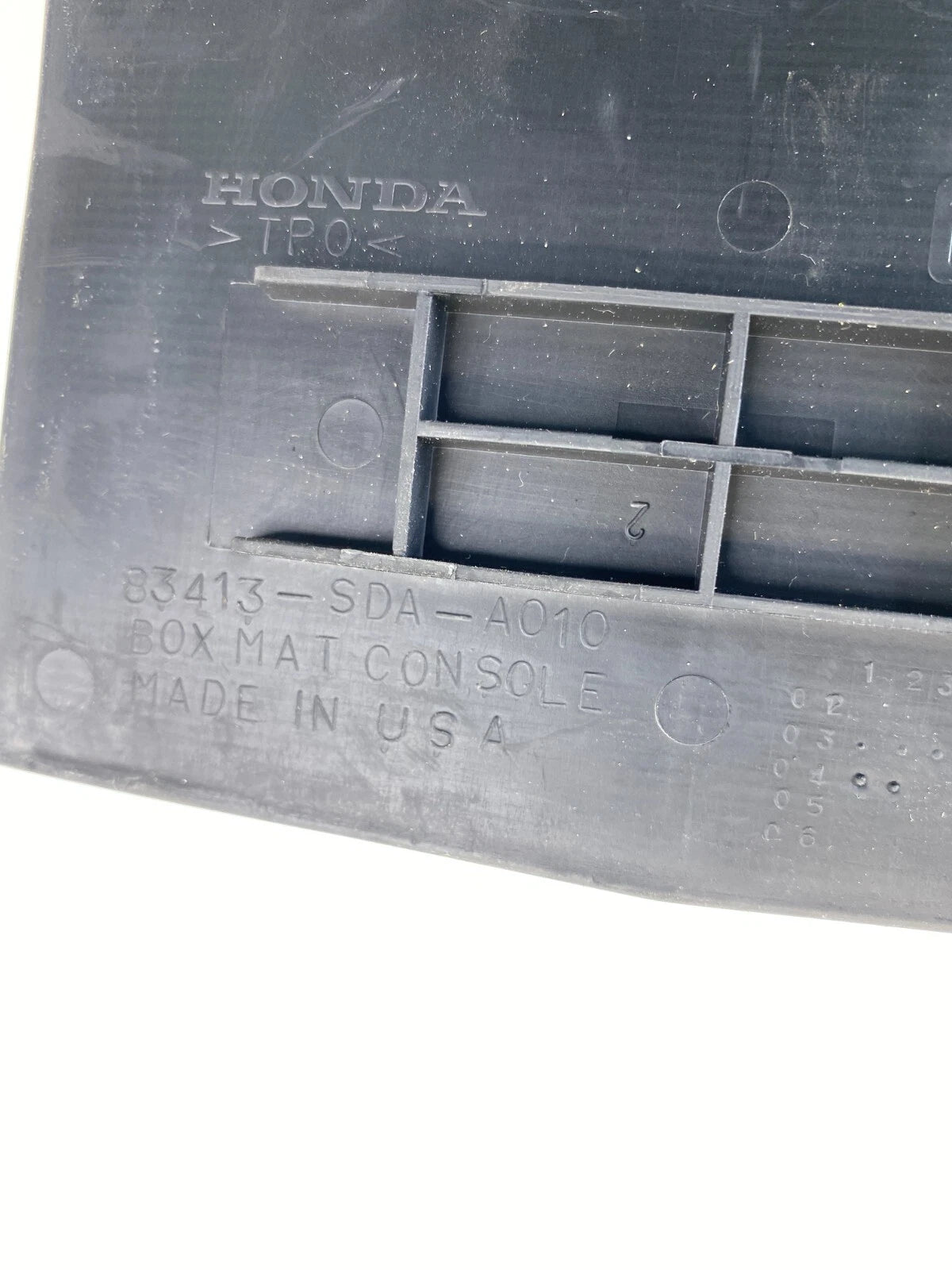 03-07 HONDA ACCORD CENTER CONSOLE INTERIOR INSERT RUBBER MAT 83413-SDA-A010 OEM