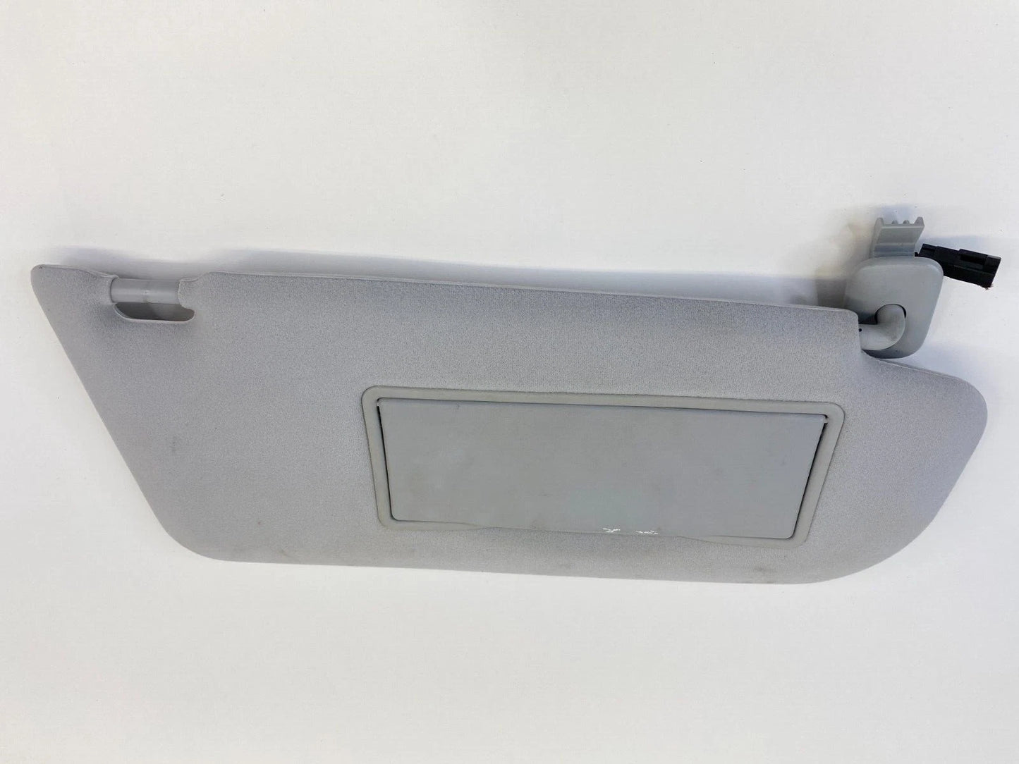 03 04 05 06 MAZDA 6 MAZDA6 RIGHT PASSENGER SIDE SUNVISOR SUN VISOR SHADE OEM