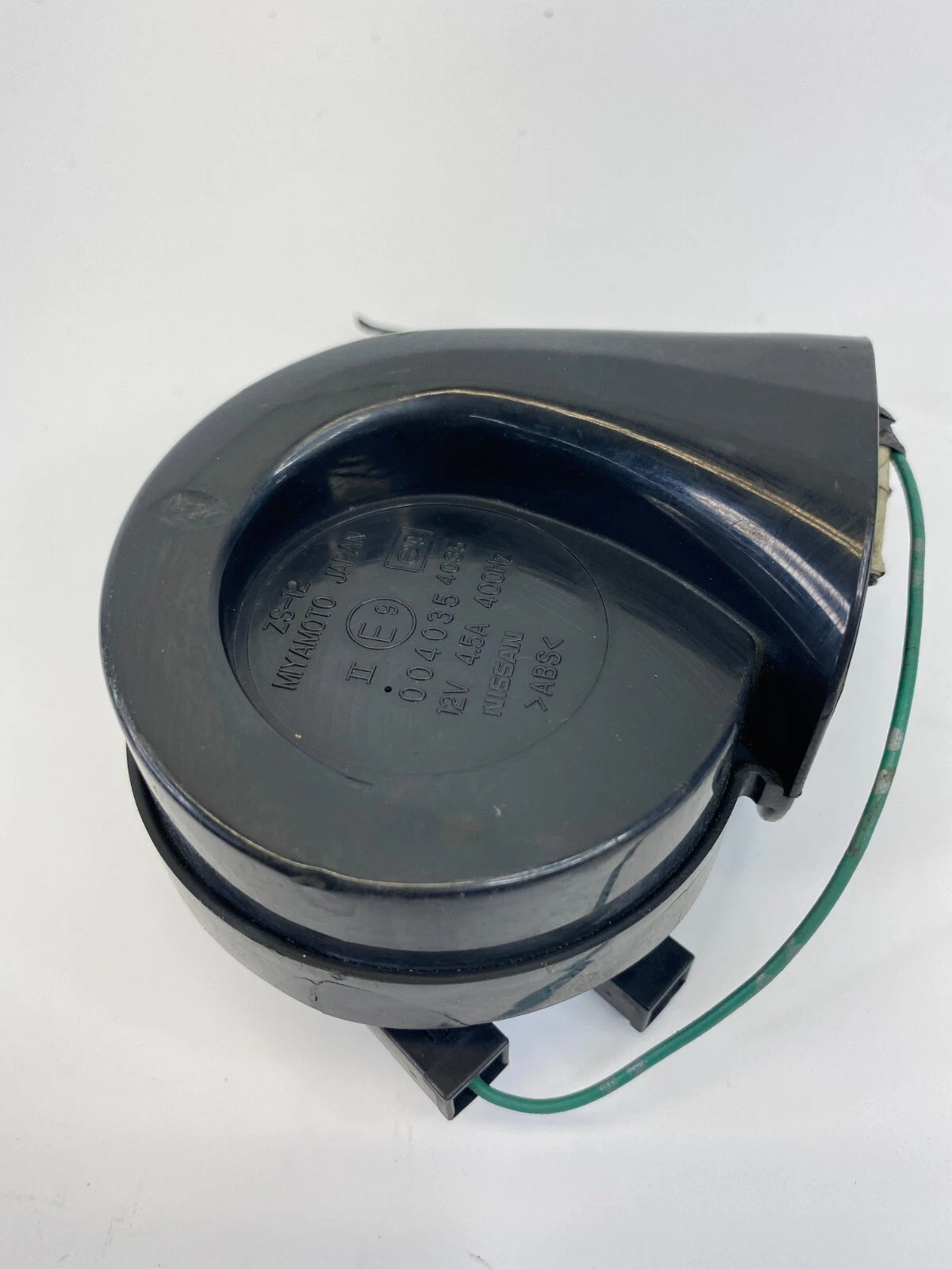 2009-2014 NISSAN MURANO LOW NOTE HORN ALARM SIREN E9004035 OEM