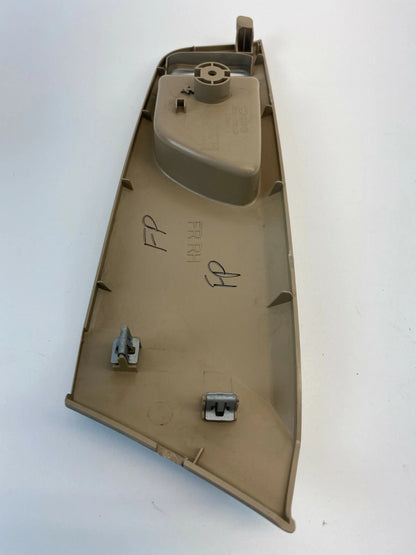 06-08 KIA OPTIMA FRONT RIGHT PASSENGER INNER DOOR HANDLE BEZEL TRIM 82621-2G000