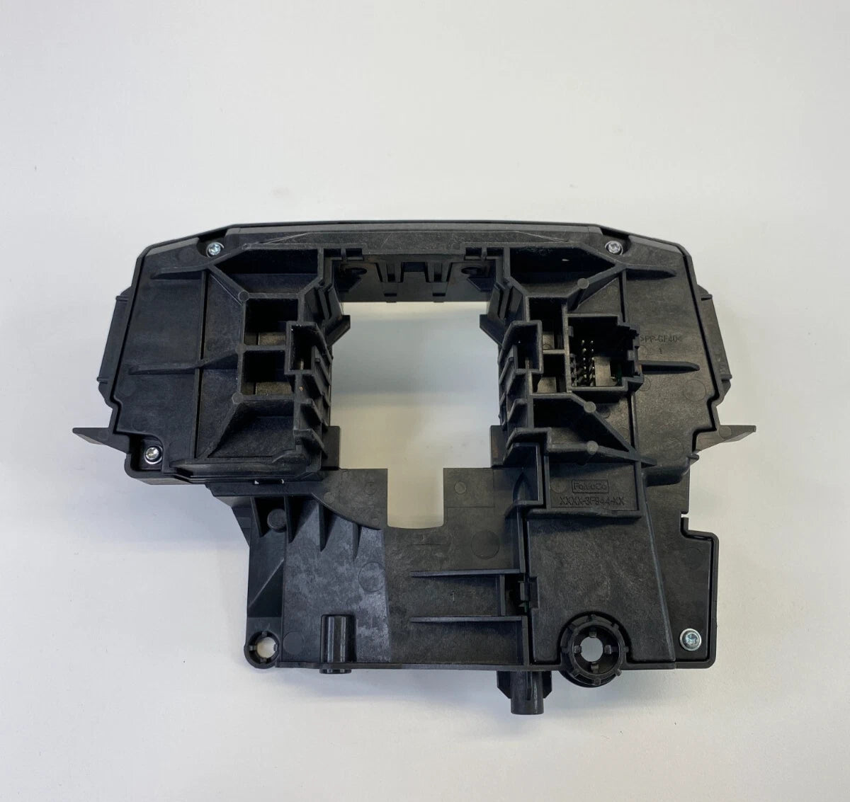 2014-2016 FORD FUSION STEERING COLUMN COMBINATION SWITCH HOUSING COVER PANEL