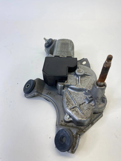 2004-2010 TOYOTA SIENNA REAR WINDSHIELD WIPER MOTOR & BRACKET 85130-AE010 OEM
