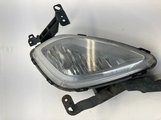 2011-2013 HYUNDAI ELANTRA SEDAN FRONT RIGHT PASSENGER SIDE FOG LIGHT LAMP OEM