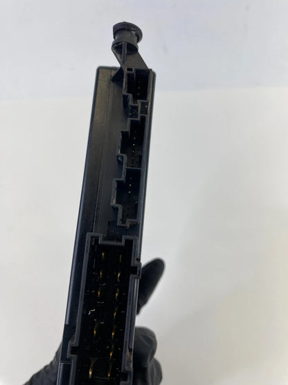 05-10 GRAND CHEROKEE COMMANDER FLOOR MOUNTED SEAT MEMORY CONTROL MODULE 4602437A