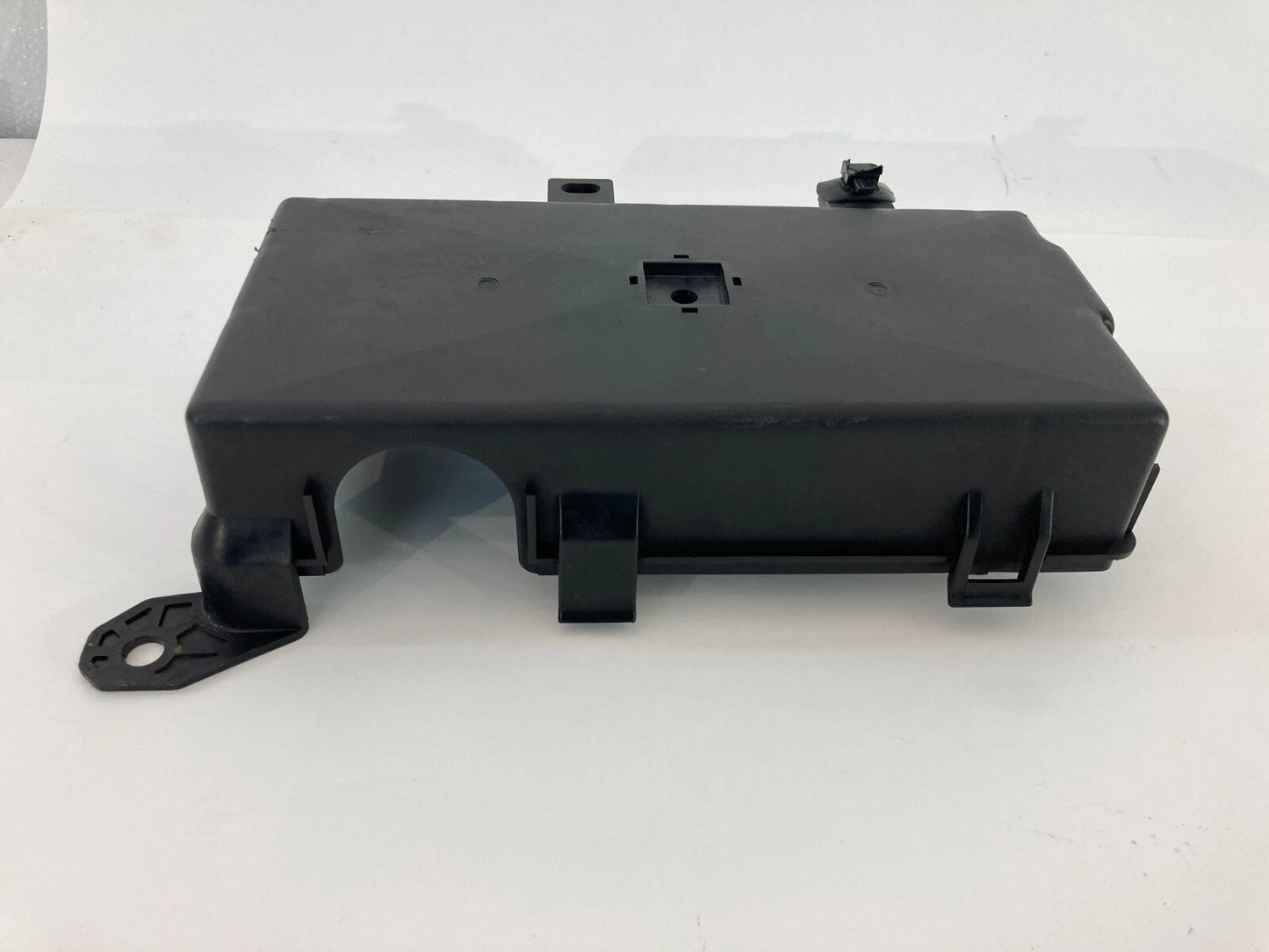 2003 2004 2005 2006 KIA SORENTO ENGINE FUSE BOX RELAY CAP COVER OEM