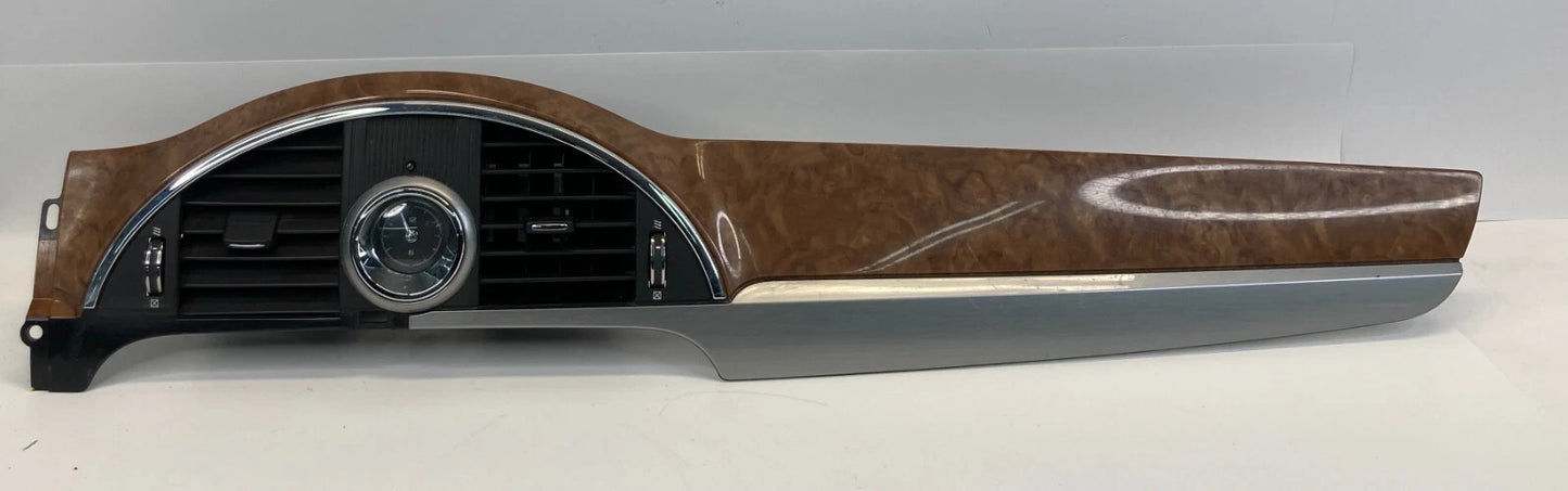 2008-2012 BUICK ENCLAVE DASH CENTER CLOCK BEZEL AIR VENT TRIM PANEL 25913502 OEM