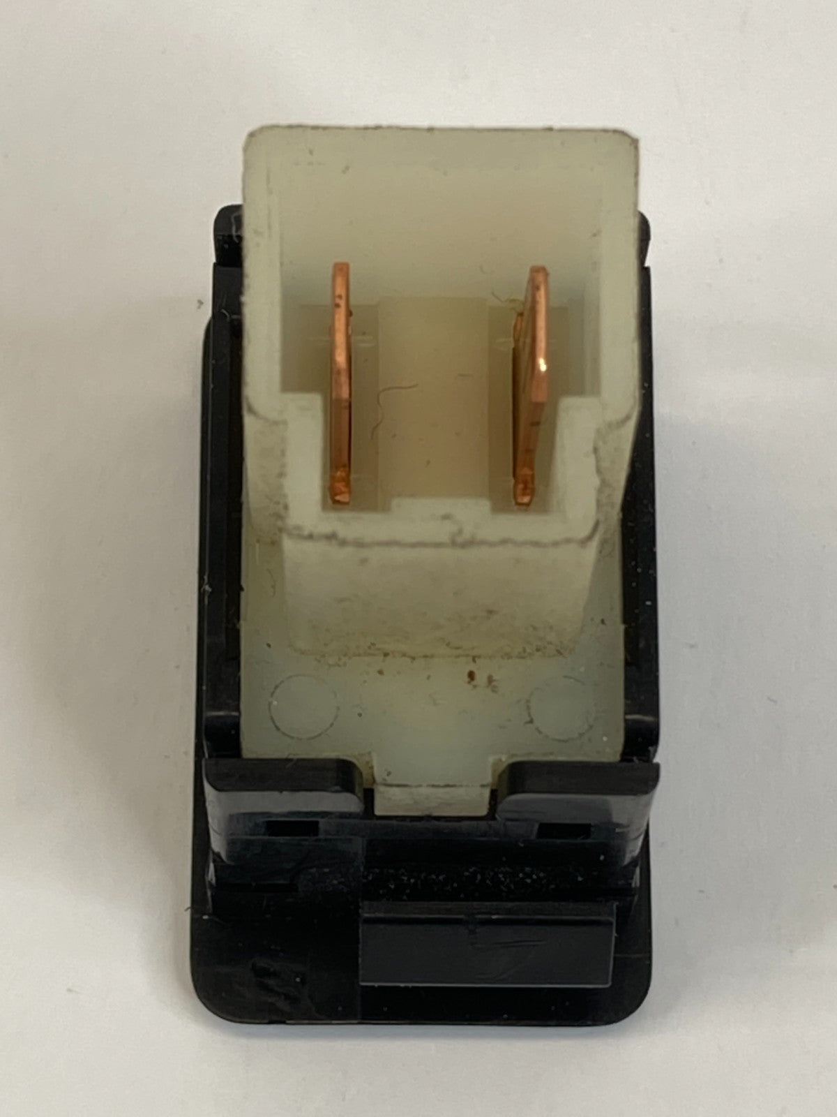 2003 2004 Infiniti G35 Trunk Lid Release Open Opener Button Control Switch OEM