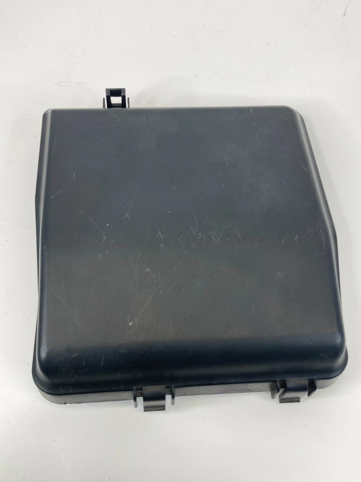 1996-2004 ACURA RL 3.5L V6 A/T ENGINE UNDER HOOD FUSE RELAY BOX COVER OEM