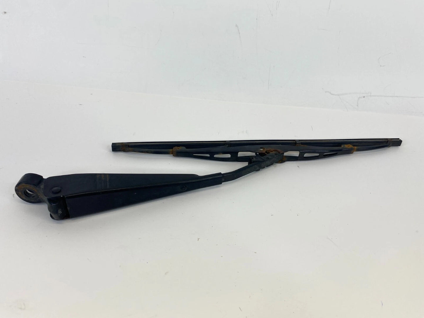 2010-2016 CADILLAC SRX REAR WINDSHIELD WIPER ARM WIPERARM ASSEMBLY OEM