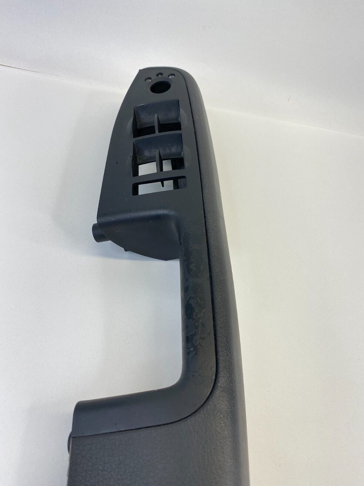 02-08 Audi A4 A4 Quattro Left Driver Window Switch Bezel & Armrest Pull Handle