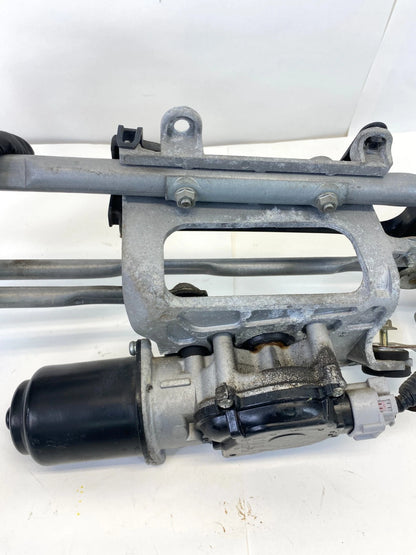 2010 2011 MAZDA3 FRONT WINDSHIELD WIPER MOTOR W/ LINKAGE BBM4-67-37X OEM