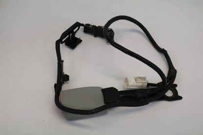2010-2015 TOYOTA PRIUS FRONT LEFT DRIVER SIDE SEAT BELT BUCKLE E034501 OEM