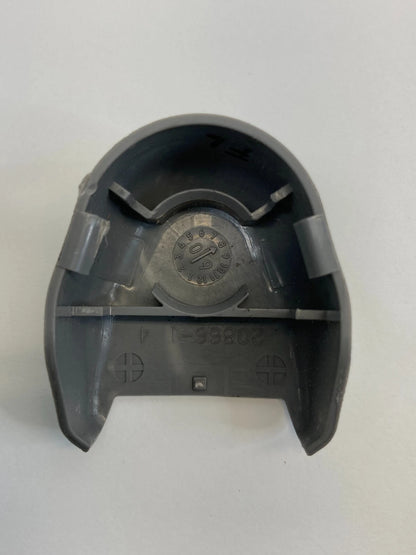 07-10 HYUNDAI ELANTRA FRONT LEFT DRIVER SEAT BELT ANCHOR LOWER COVER TRIM CAP