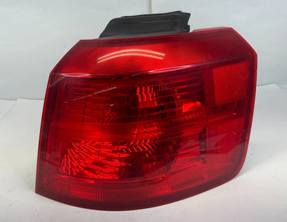 2010-2017 GMC TERRAIN FRONT RIGHT PASSENGER OUTER TAIL LIGHT LAMP BRAKE UNIT OEM