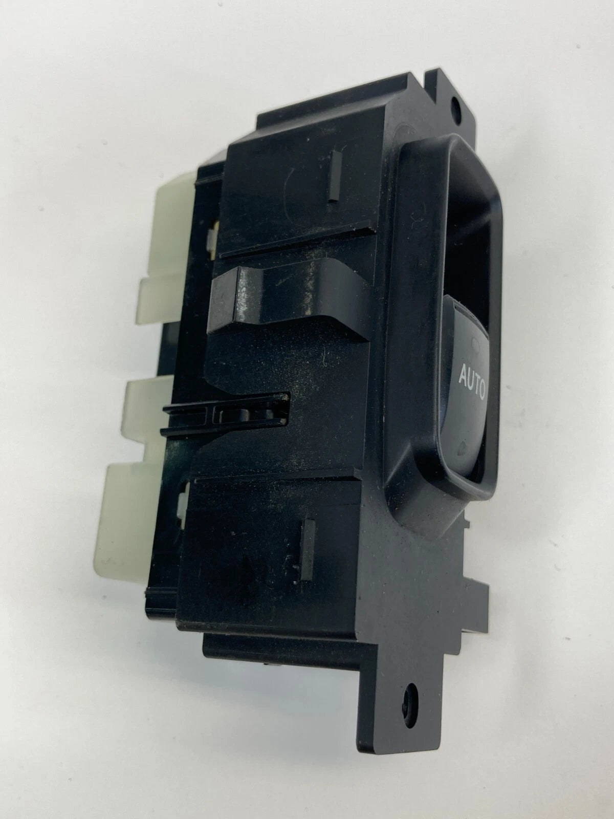 2006-2008 LEXUS IS250 REAR LEFT SIDE DOOR POWER WINDOW SWITCH 84030-53040