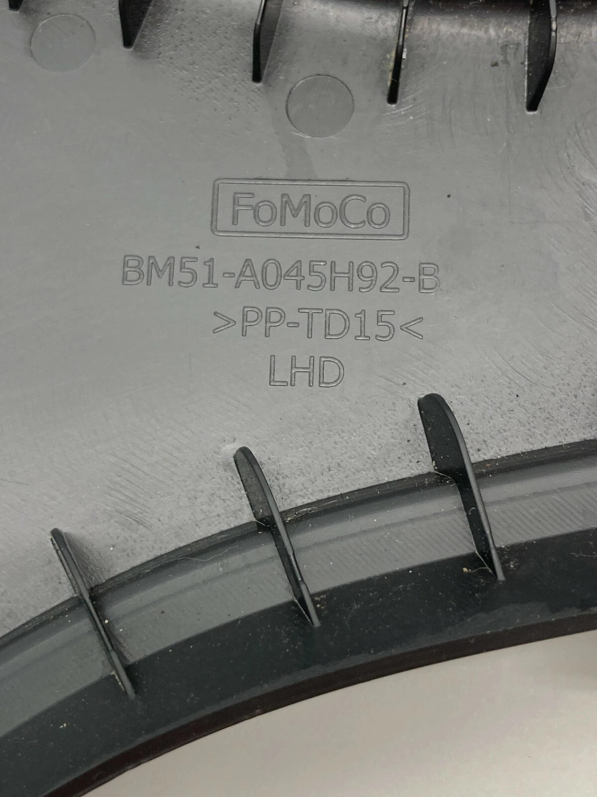 2012-2014 Ford Focus Center Console Shifter Surround Cover Bezel Trim BM51A045H9