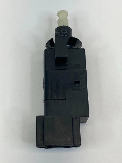 2003-2006 MERCEDES-BENZ E320 BRAKE LIGHT STOP LAMP SWITCH BUTTON 0015454009 OEM