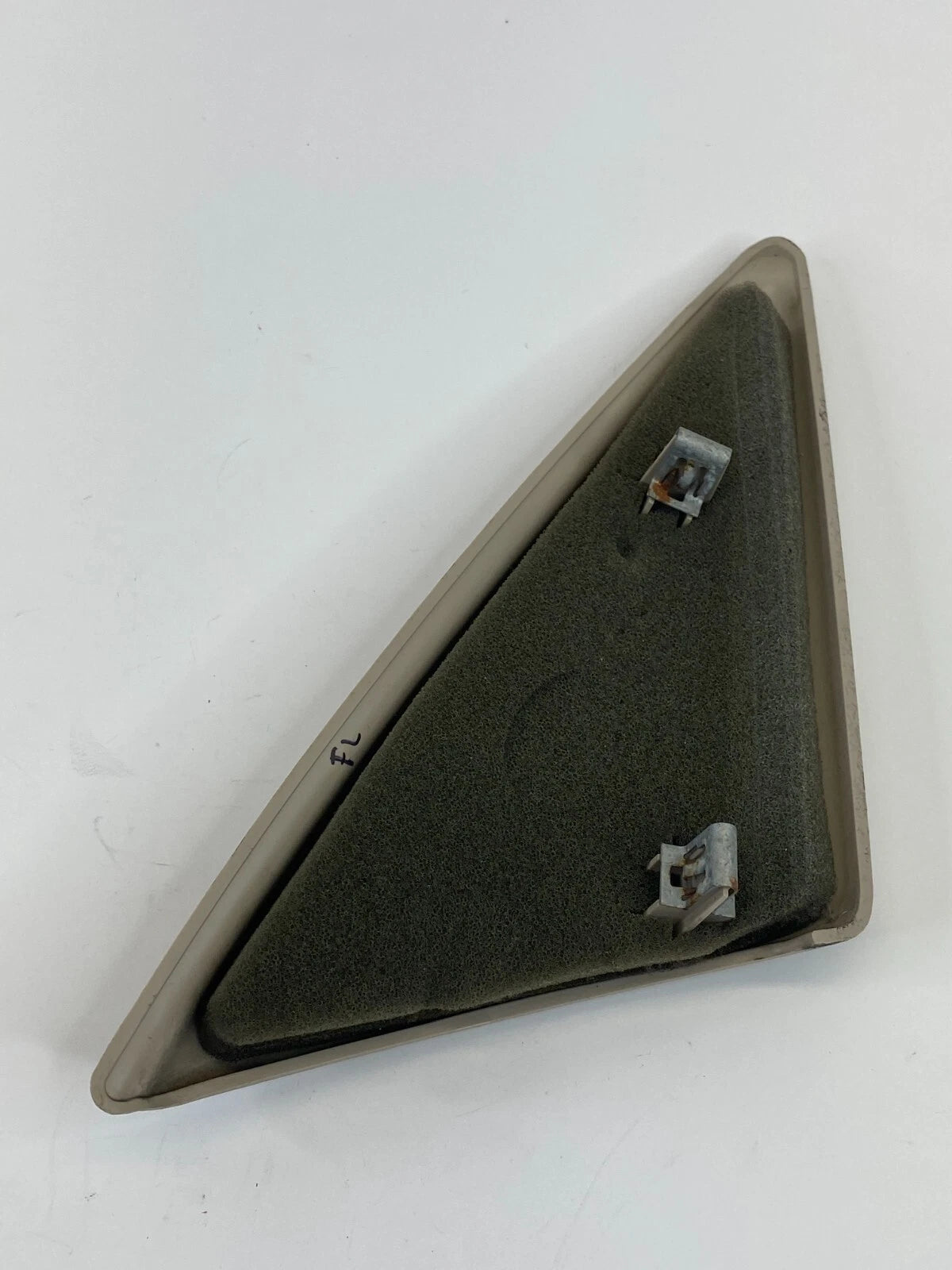 2001-2005 CHRYSLER PT CRUISER INTERIOR FRONT LEFT DRIVER MIRROR COVER TRIM BEZEL