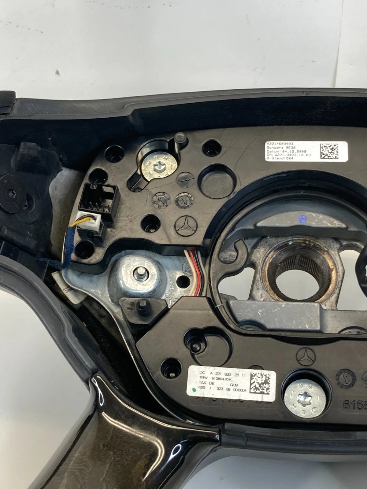 2007-2014 Mercedes CL550 1998-2014 Mercedes CL600 Steering Wheel 2214603403