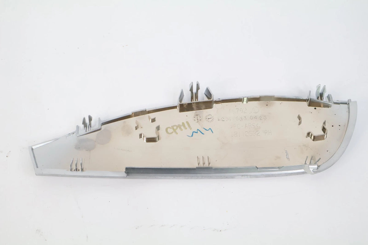 2006-2012 MERCEDES-BENZ R350 CENTER CONSOLE RIGHT SIDE REAR TRIM PANEL COVE OEM