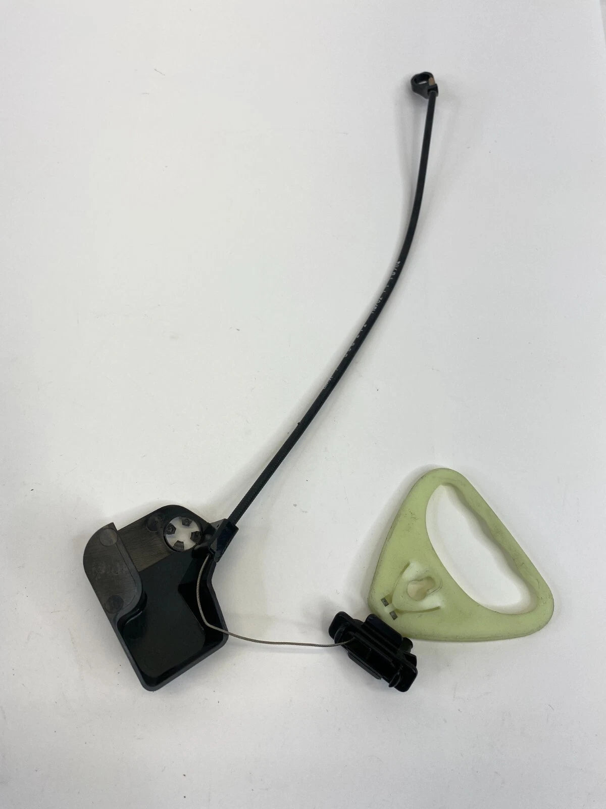 2002-2005 BMW 745I 745LI REAR TRUNK LOCK LATCH RELEASE OPENER HANDLE LEVER OEM