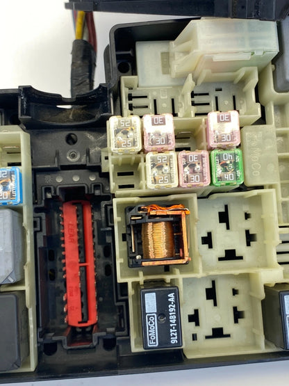 12-14 FORD FOCUS 2.0L FWD ENGINE FUSE BOX JUNCTION RELAY MODULE CV6T14K733AAE