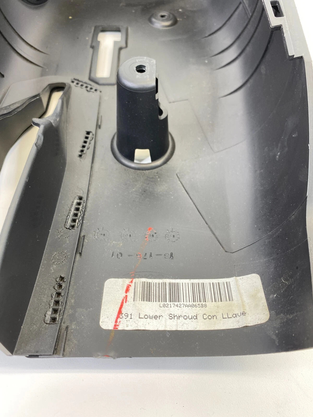 2013-2016 FORD FUSION STEERING COLUMN LOWER COVER SHROUD TRIM OEM