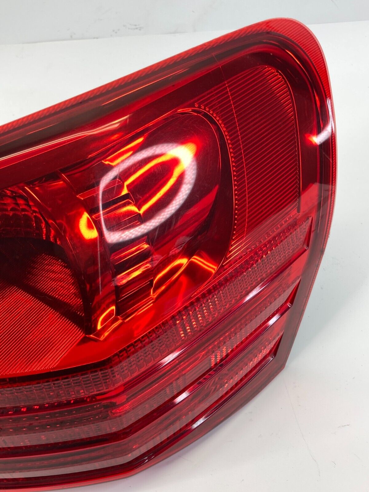 2014 2015 Nissan Rogue Select Right Passenger Outer Tail Light Taillight Lamp