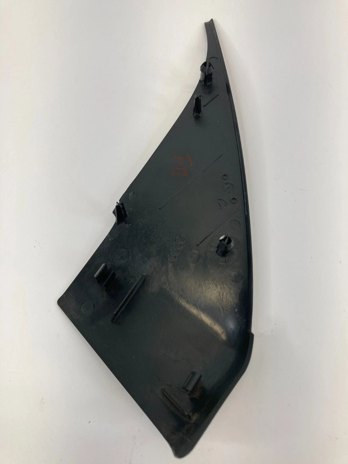2006-2011 AUDI A6 FRONT RIGHT INTERIOR DOOR CORNER COVER TRIM 4F0-858-706-B