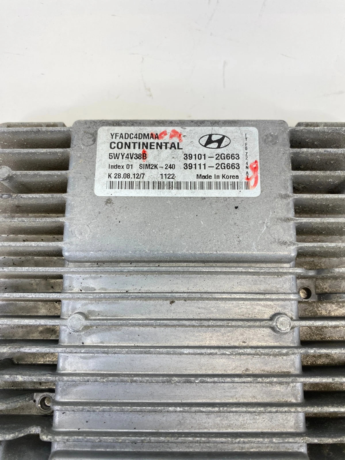 2012 12 Hyundai Santa Fe 2.4L A/T Engine Computer Control Module ECU 39104-2G342