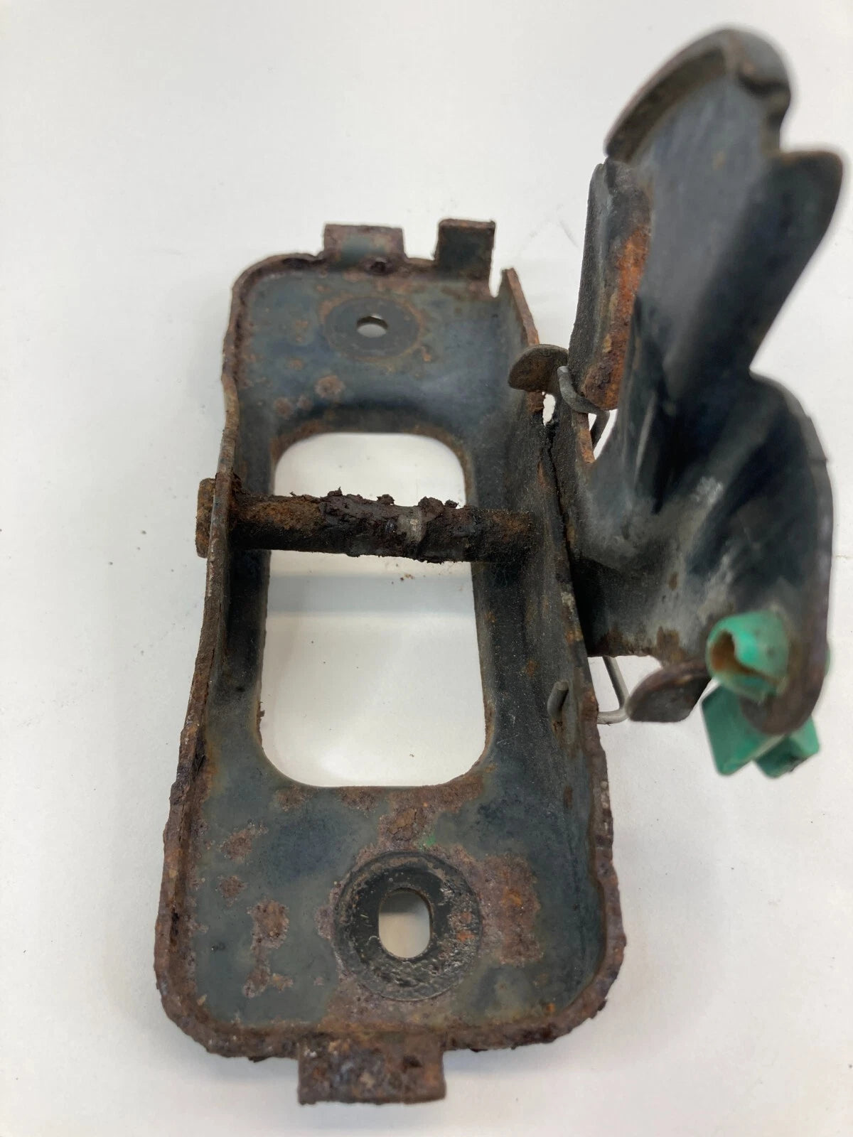 2003-2009 DODGE RAM 2500 03-10 RAM3500 HOOD SAFETY LOCK LATCH STRIKER ASSY OEM