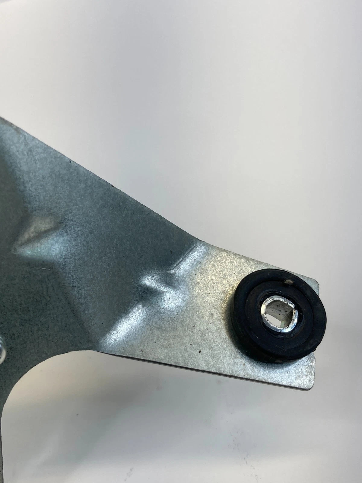 2010-2017 GMC TERRAIN REAR WINDSHIELD WIPER MOTOR ASSEMBLY A8925-945 OEM