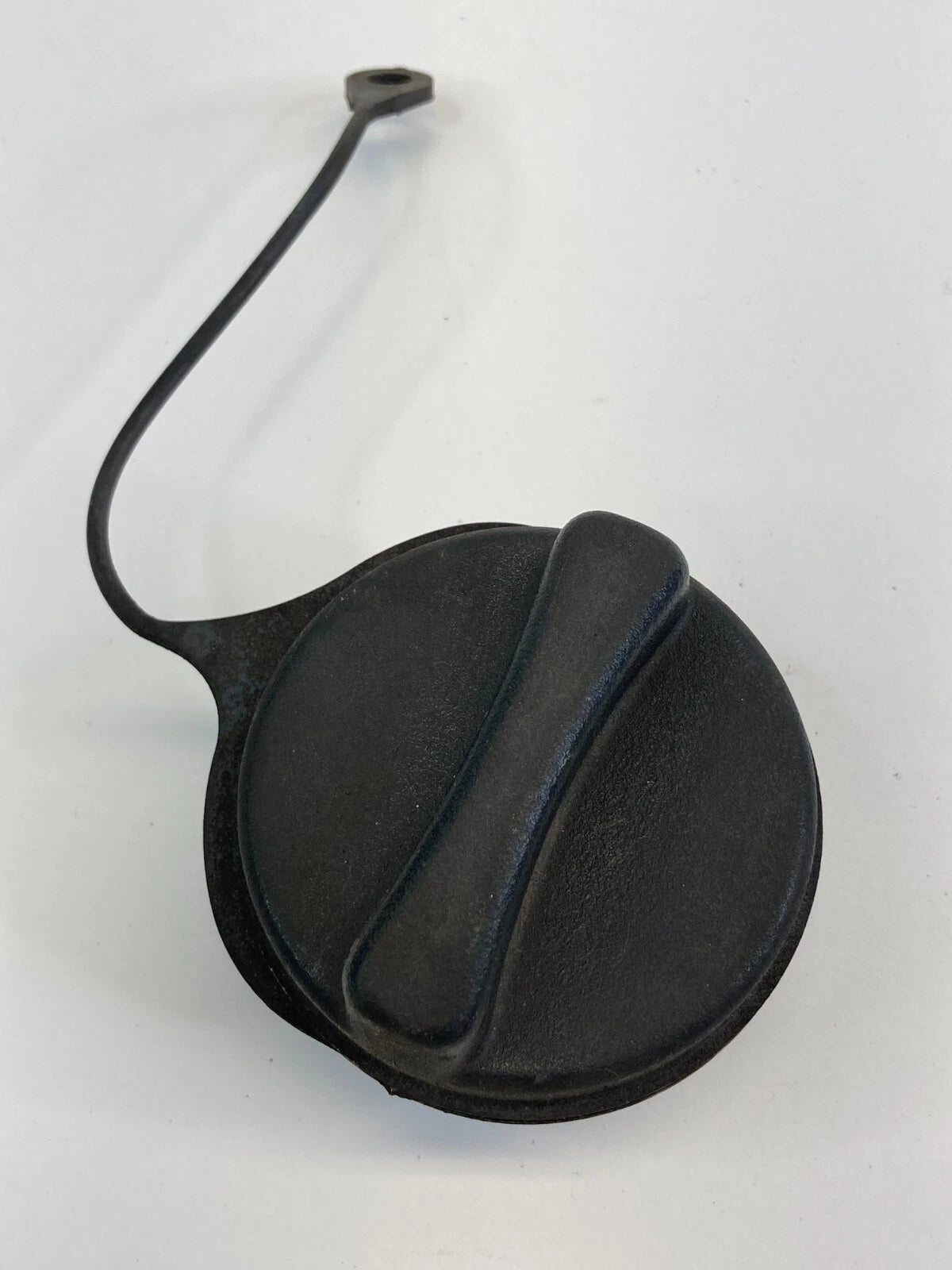 2001 2002 2003 2004 2005 2006 FORD ESCAPE 3.0L V6 FUEL TANK FILLER GAS CAP ASSY