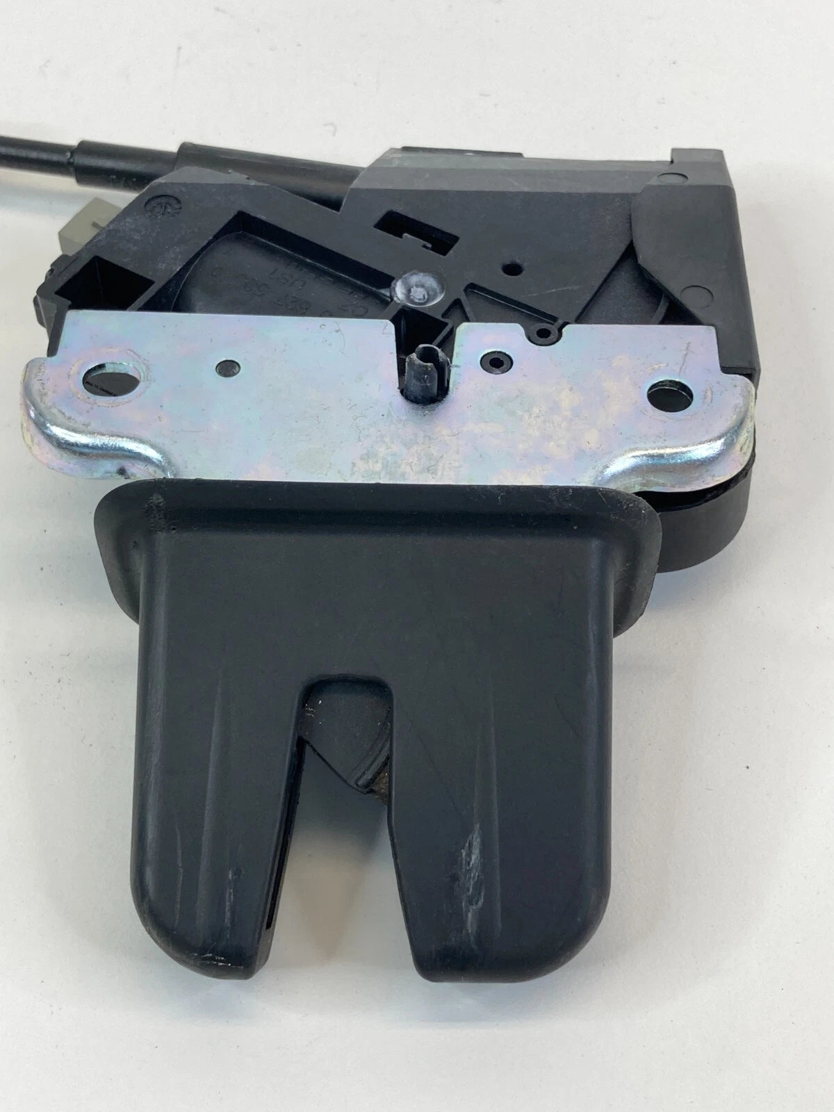 2005-2011 AUDI A6 QUATTRO REAR TRUNK LOCK LATCH ACTUATOR RELEASE 4F5827505D OEM
