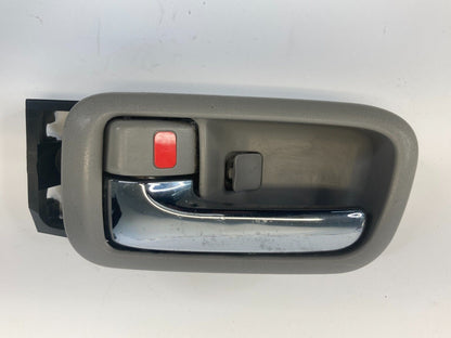 01-07 Toyota Highlander Rear Left Side Inner Door Handle W/ Bezel 69206-30150