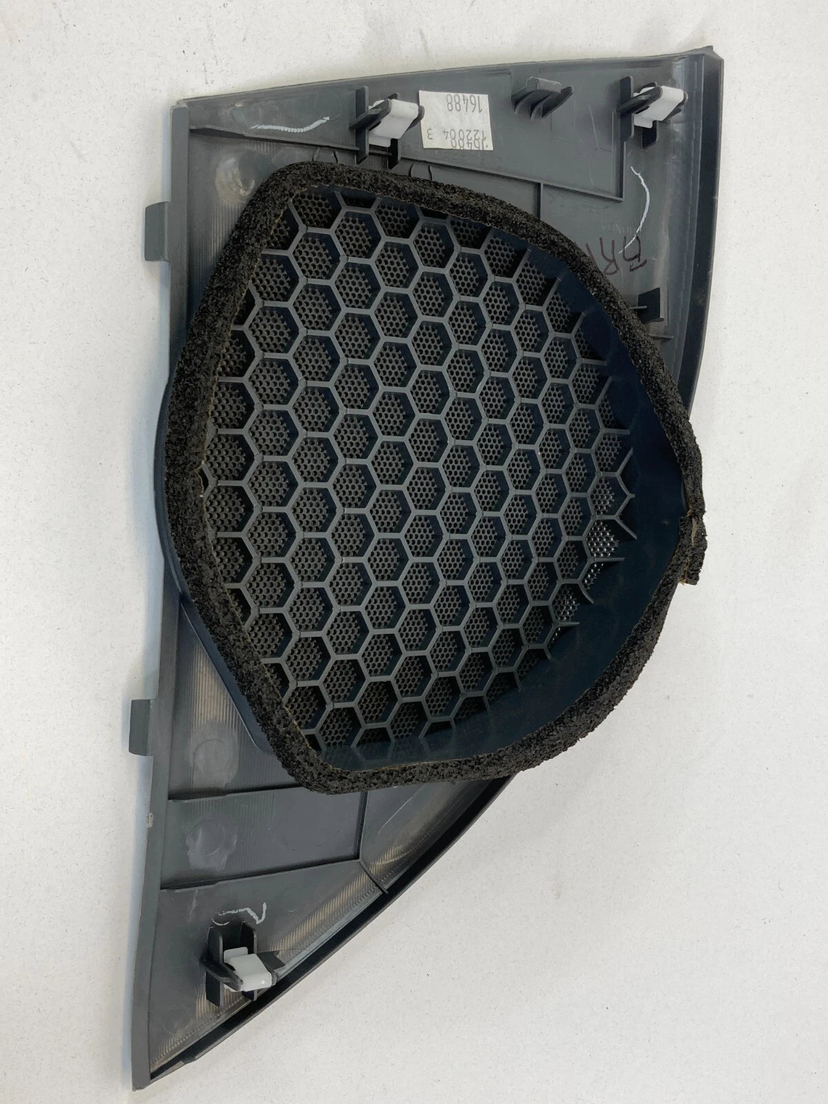 05-07 HONDA ODYSSEY REAR RIGHT SIDE 3RD ROW SPEAKER GRILLE COVER TRIM 84612-SHJ