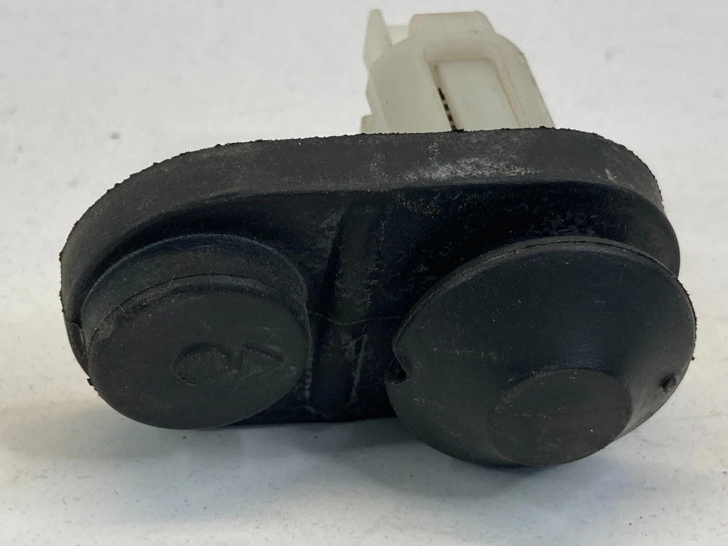 90-94 LEXUS LS400 FRONT RIGHT DOOR COURTESY LIGHT AJAR JAMB SENSOR SWITCH OEM