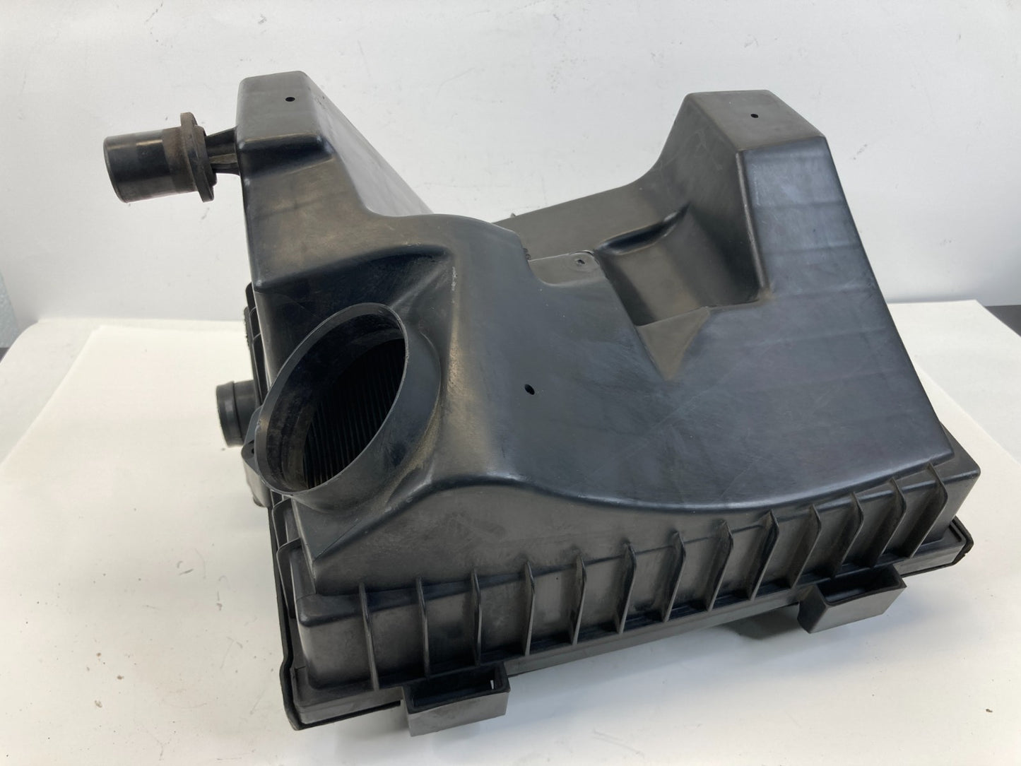 2003-2005 Saab 9-3 2.0L AT Air Intake Cleaner Filter Box Assembly 12785072 OEM