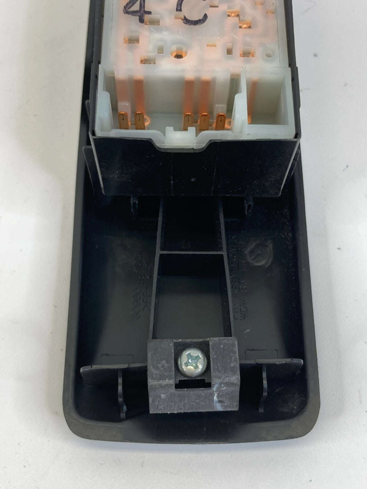 2008-2013 NISSAN ROGUE FRONT RIGHT DOOR POWER WINDOW SWITCH 80960-JM00A OEM
