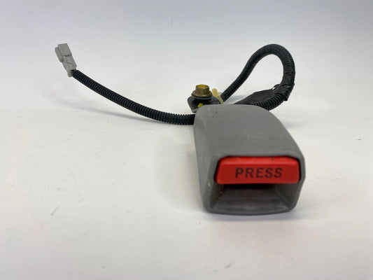 2002-2004 HONDA ODYSSEY FRONT RIGHT PASSENGER SEAT BELT BUCKLE RECEIVER GREY OEM