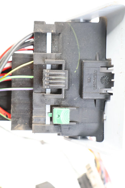 2016-2018 CHEVROLET CRUZE 1.4 POWER DISTRIBUTION FUSE RELAY BOX 39023242 OEM