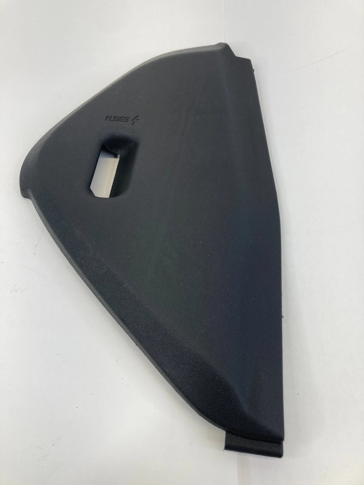 04 05 06 07 08 PONTIAC GRAND PRIX DASH RIGHT SIDE END CAP COVER 10446795 OEM