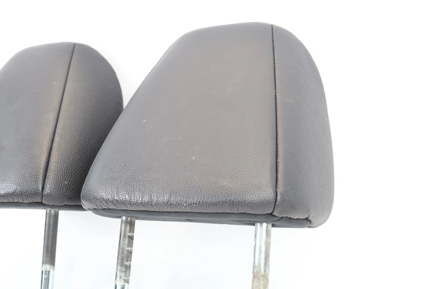 2016-2022 HONDA PILOT FRONT LEFT RIGHT SEAT HEADRESTS PAIR BLACK LEATHER OEM