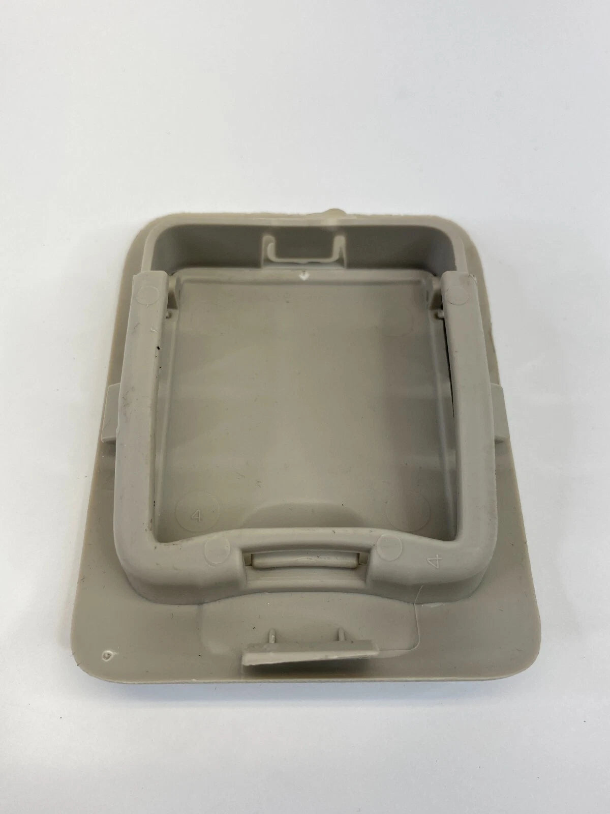 06-16 FORD FUSION 06-11 MILAN REAR SEAT CHILD ANCHOR CAP COVER 6E53-54613E54-A