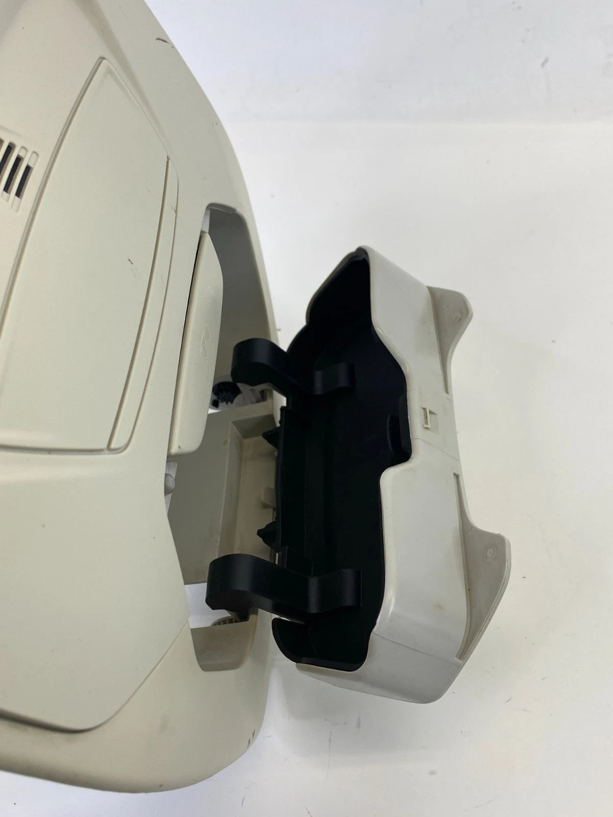 13 14 15 16 FORD ESCAPE OVERHEAD CONSOLE CUBBY SUNGLASS HOLDER 156226100 OEM